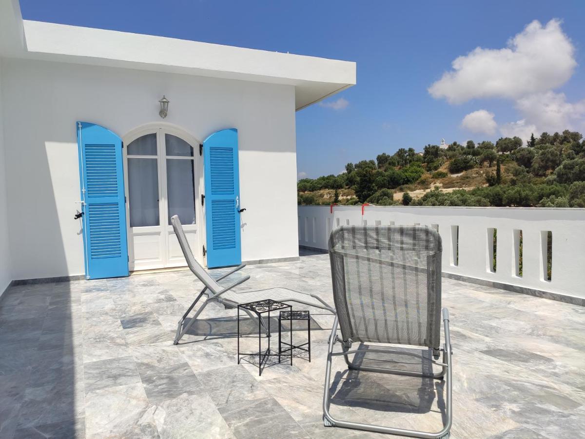 Villa Kara - Bed And Breakfast Μέση Εξωτερικό φωτογραφία