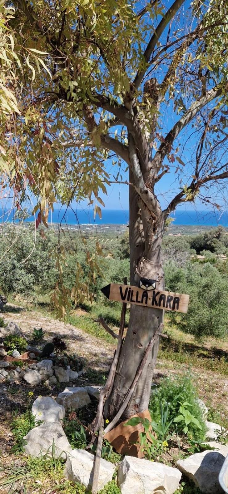 Villa Kara - Bed And Breakfast Μέση Εξωτερικό φωτογραφία